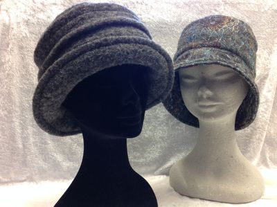 Hut mit Krempe und Biesen